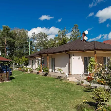 Homes In 40843 Holiday home *